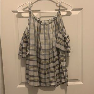 Light plaid summer top
